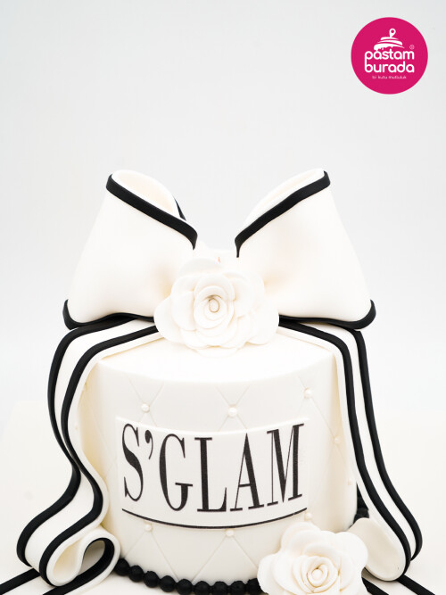 Kurdele Detay Tasarım Pasta