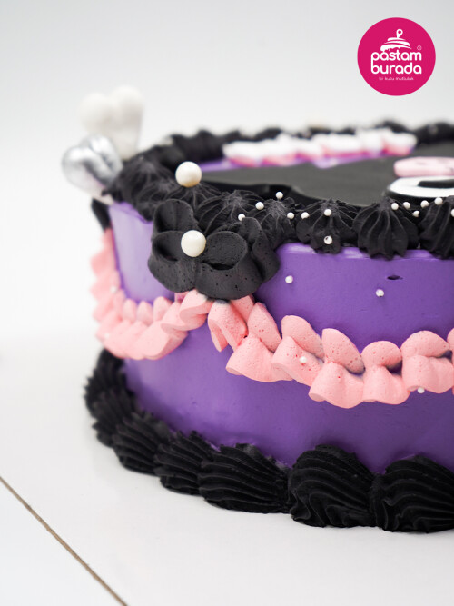 Kuromi Konsept Tasarım Pasta