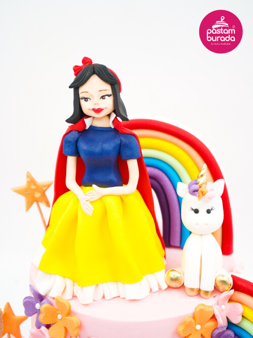 Pamuk Prenses Tasarım Pasta