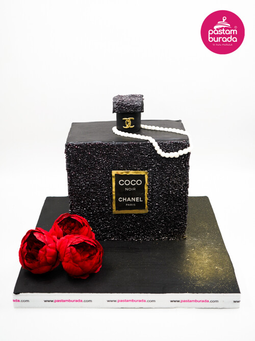 Parfüm Şişesi Tasarım Pasta