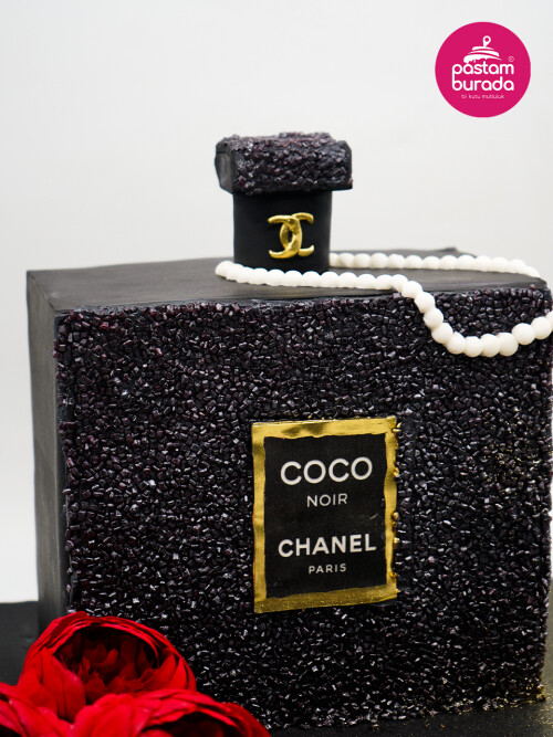 Parfüm Şişesi Tasarım Pasta