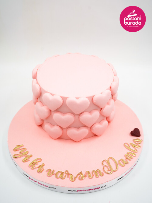 Pembe Kalp Detay Pasta