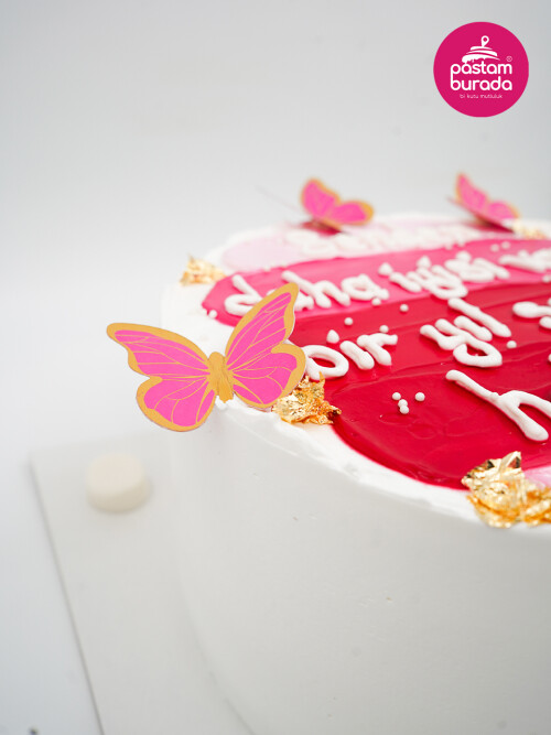Pembe Kelebek Detay Naked Cake