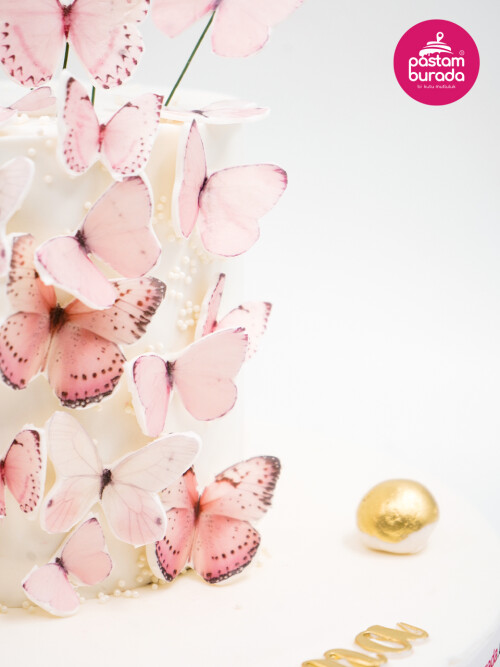 Pembe Kelebek Tasarım Pasta