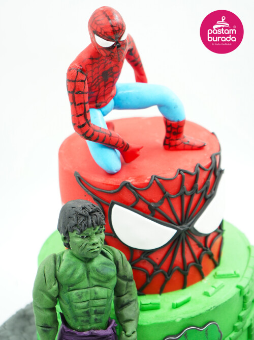 Spiderman Ve Hulk Tasarım Pasta