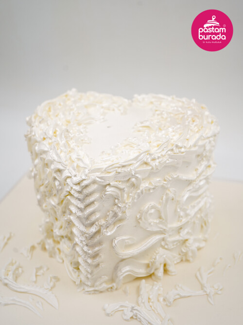 Tasarım Kalp Naked Cake