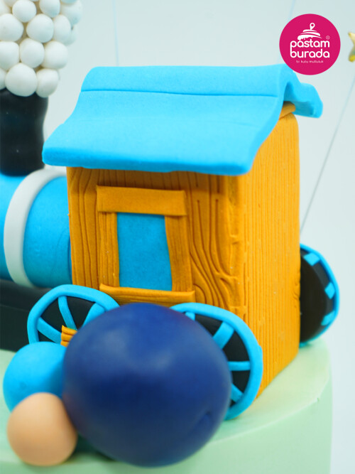 Tren Figürlü Tasarım Pasta