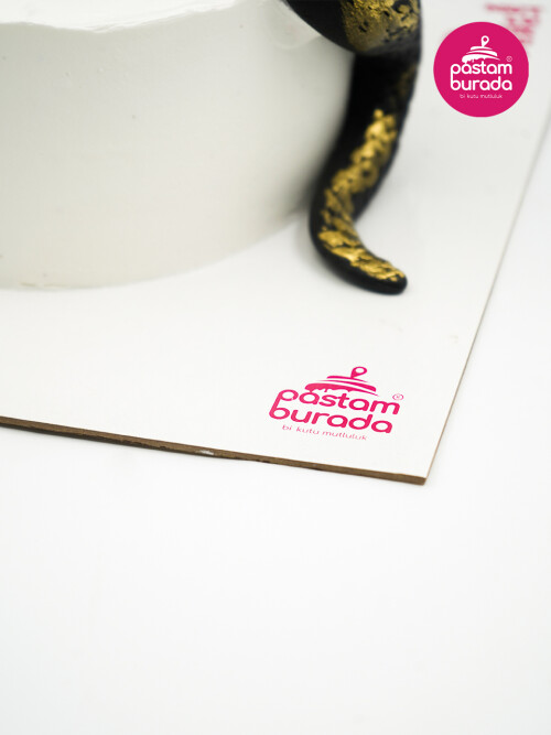 Yılan Detay Naked Cake