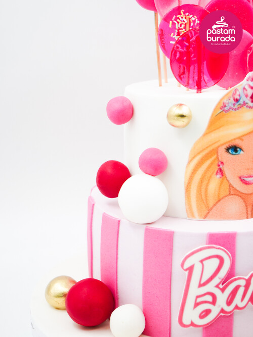 Çizgi Film Karakterli Pembe Tasarım Pasta