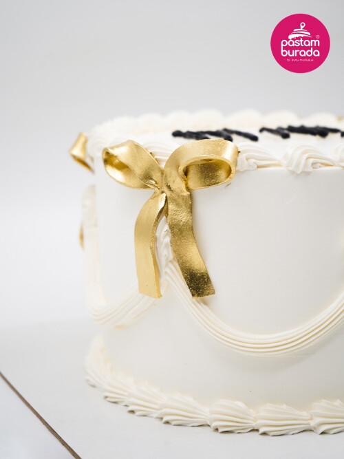 Gold Kurdele Detay Naked Cake