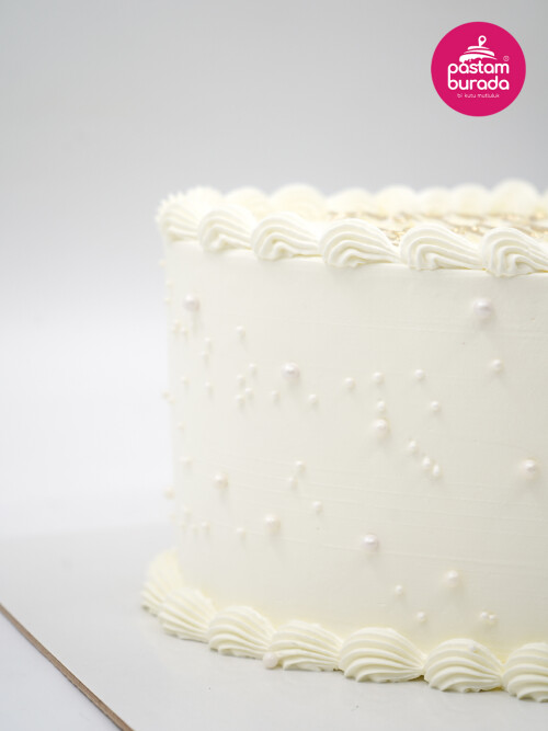 İnci Detay Beyaz Naked Cake