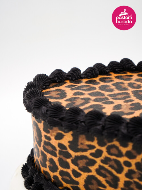 Leopar Detay Tasarım Pasta