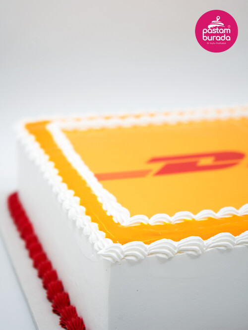 Marka Özel Kare Resimli Pasta