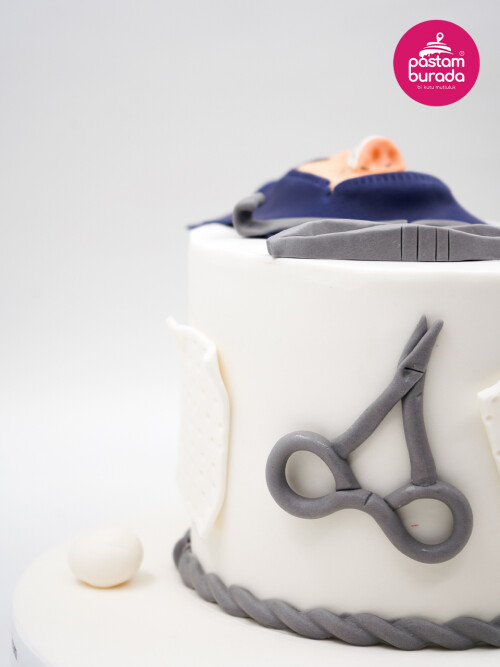 Plastik Cerrahi Tasarım Pasta