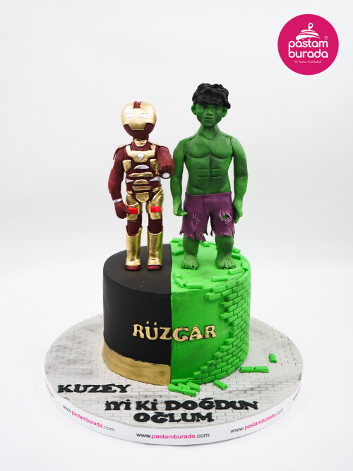 Süper Kahraman Konsept Pasta