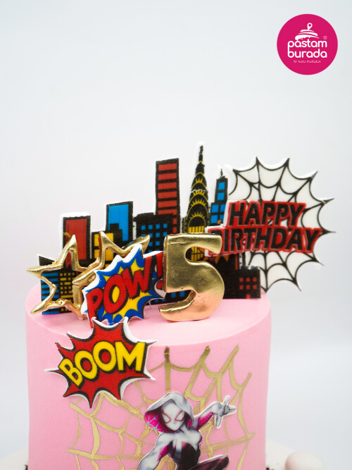 Süper Kahraman Konsept Tasarım Pasta