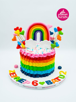 Gökkuşağı ve Kalpler Naked Pasta