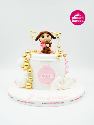 Gold Yıldızlı Çocuk Figür Pasta