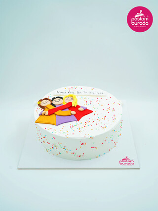 Girls Power Naked Pasta