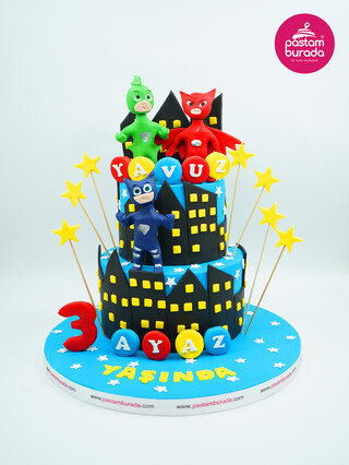 Pijamaskeliler Konsept Pasta