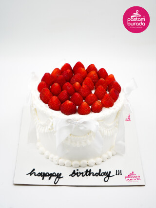Çilek Detay Naked Cake