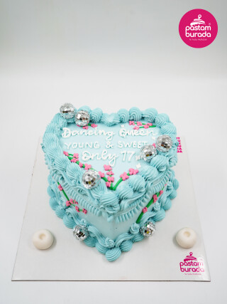 Disko Topu Detay Naked Cake