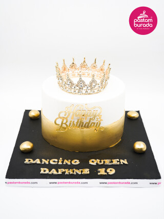 Gold Taç Detay Tasarım Pasta