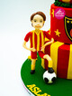 Futbol Topu Detaylı Erkek Figürlü Sarı Kırmızı Pasta