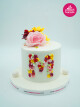 Çiçek Süsleme Ve Harf Detaylı Tasarım Pasta